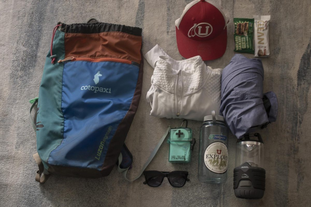 How to properly prepare for a hike